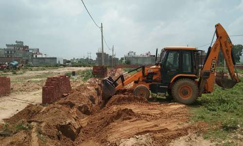 एलडीए उपाध्यक्ष के आदेश पर खरगापुर में अवैध प्लाटिंग पर हुईं कार्यवाही